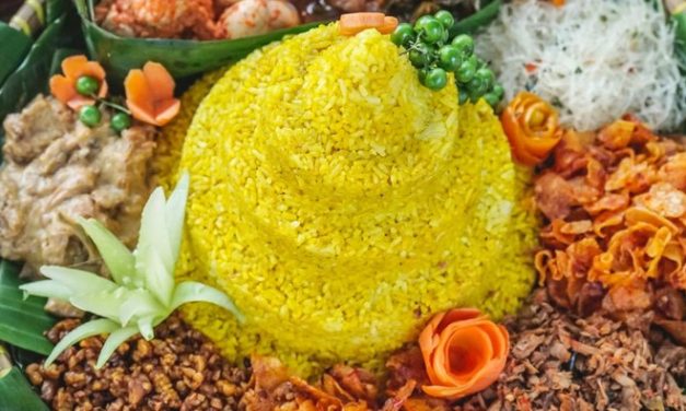 Filosofi Tumpeng Dalam Kehidupan Masyarakat Jawa