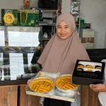 Menengok Produksi Pie Nanas Tanpa Selai Khas Kota Blitar