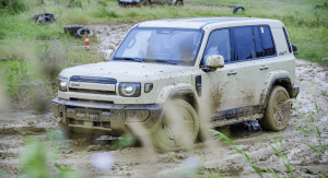 V27 RHD Debut Global, Di Uji Kinerja Sejauh 160 KM