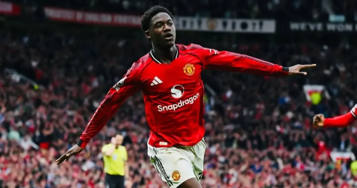 Gol Penentu Kobbie Mainoo Bikin Manchester Sorak Kemenangan