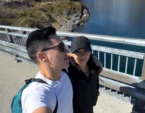 Anniversary Ke-20 Nana Mirdad & Andrew: Hiking Romantis