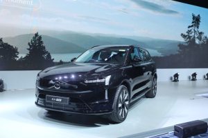 SUV Listrik Volvo EX90: Inovasi Lidar & Keselamatan Tinggi