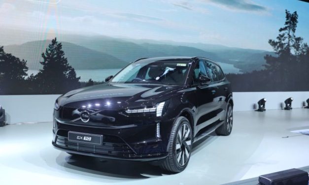 SUV Listrik Volvo EX90: Inovasi Lidar & Keselamatan Tinggi