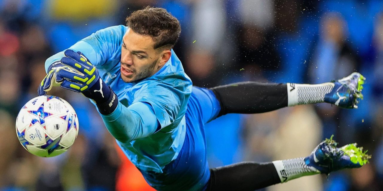 Drama Transfer: Ederson Kian Dekat Ke Old Trafford
