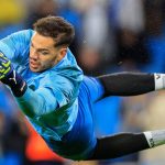 Drama Transfer: Ederson Kian Dekat Ke Old Trafford