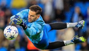 Drama Transfer: Ederson Kian Dekat Ke Old Trafford