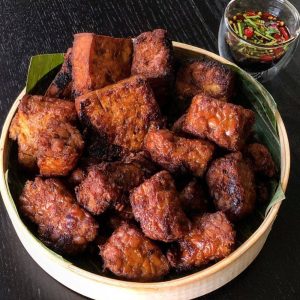 Tempe Bacem Legendaris, Kuliner Sederhana Dan Rasa Istimewa