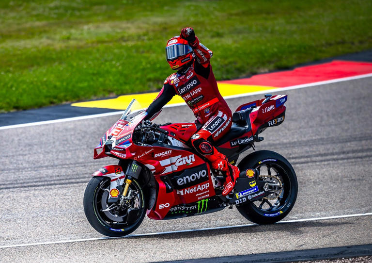 Marc Marquez Vs Valentino Rossi, Ayah Lorenzo Jawaban Tegas