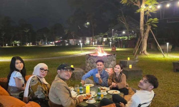 Suasana Hangat Liburan Prilly Latuconsina, Keluarga Dan Omara
