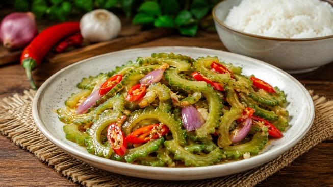 Gurih Maksimal! Tumis Parea Teri Medan, Lauk Favorit Keluarga