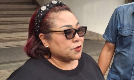 Bikin Kaget! Nunung: Alasan Absen Di Pernikahan Andre Taulany